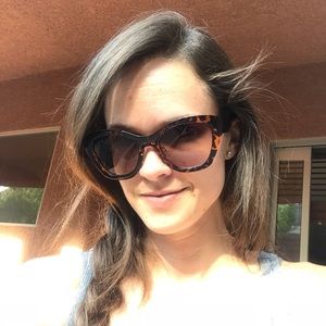 Meet your Posher, Beth